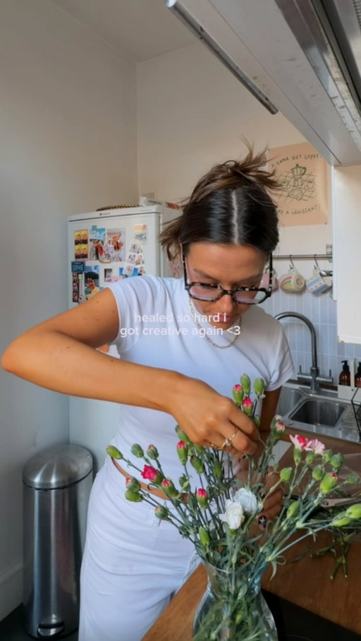 these days i spend more time creating than just coping & getting by 💌🧚‍♀️🌷🎨🌻⭐️

when i had my big wobble my creativity was one of the first things to go.. and as a designer and content creator that hit HARD🙂 i came offline and spent a few months on sick leave whilst my creative juices took a break alongside my anxiety-ridden noggin❤️‍🩹

it hadn’t really hit me until recently that i’ve started to design, make and create for fun again?? just like i always used to🥹🌷🎨🍓

alongside my day job and this page, i’ve found myself making things simply because i enjoy it!!! and i can’t quite explain how happy that makes me✨💓 creativity is a HUGE part of who i am and i’m so so so so glad it’s back!!!!!! 🌸🍒💛

#healing #anxiety #mentalhealth #craft #art