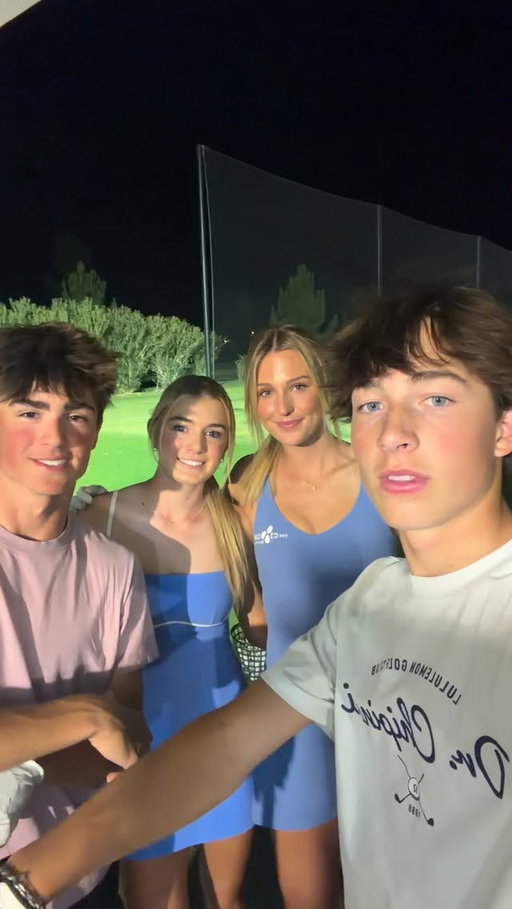 Who do you have winning ??

#golf #nightrange #golfgirls⛳️ #aura