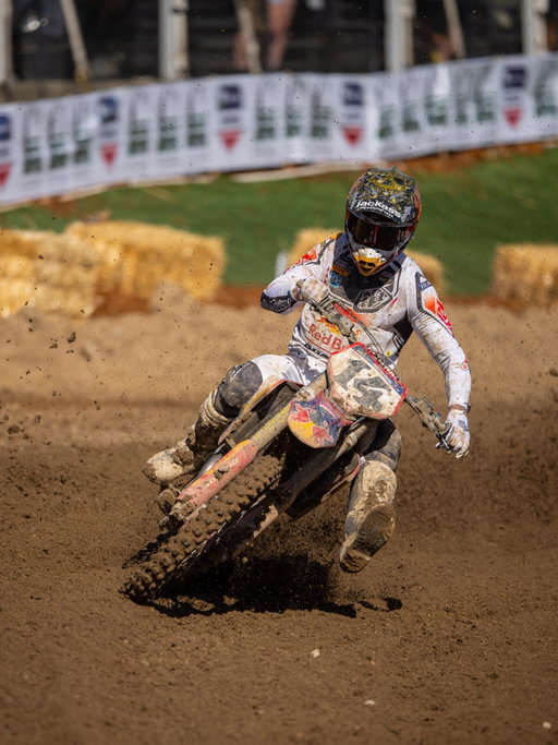 Good day yesterday P4 🤙🏼 finally able to put everything together and provide the best result so far for @tldfactoryracing @tld_moto @ducaticorse @redbull

📷 @align.with.us