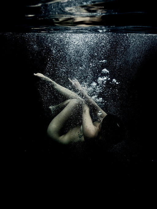 Happy Oceans Day 🩵

Because being underwater feels like home, and because our planet is worth protecting.