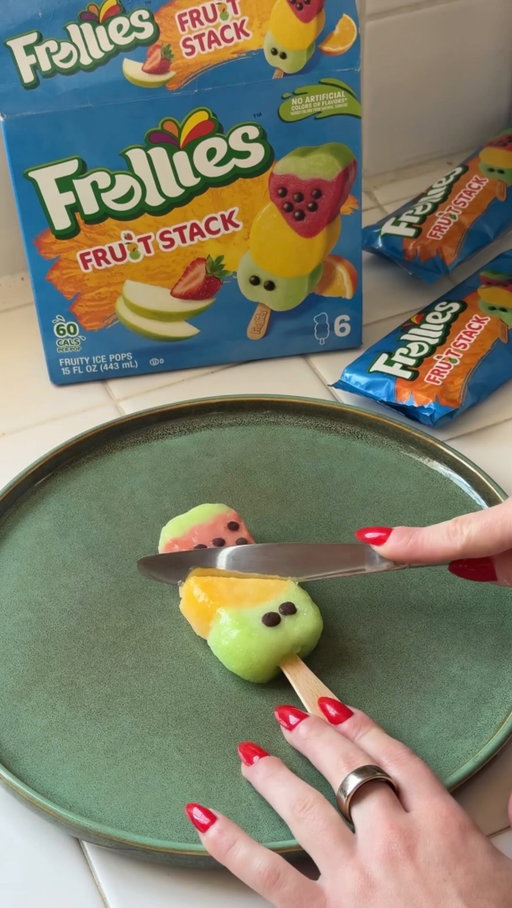 the 4th one is how I feel when I drop my frollies 🥲 

#realsound #icepops #asmr #frollies #funny