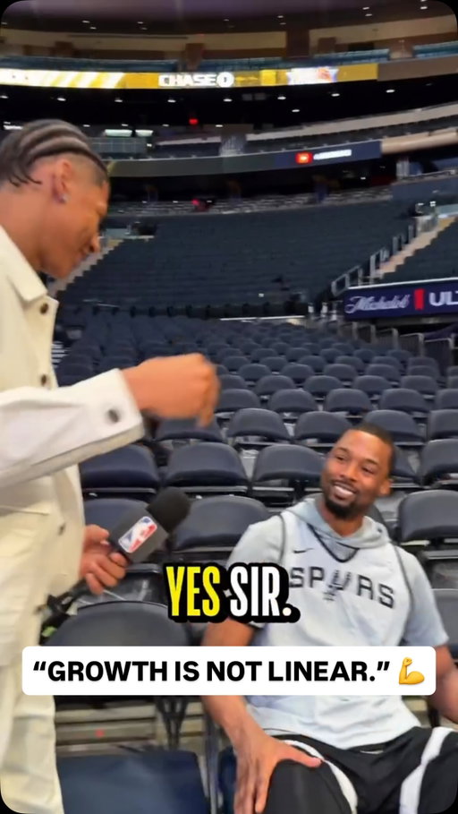 14-year vet @hbarnes tells NBA Player Correspondent and @pelicansnba rookie @_jeremiahfears the advice he’d give his younger self! Spurs (0-2) Knicks Game 3 is Monday, 6/8 at 8:30pm/et on ABC & ESPN 🏆