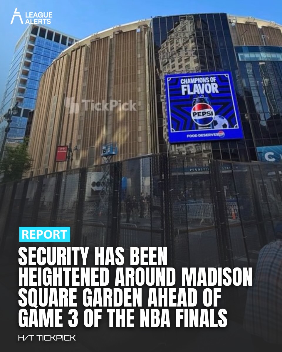 Madison Square Garden is on full lockdown ahead of Game 3 tonight, with TSA-style screening, a strict no-bag policy, and a sealed perimeter around the arena. Ticket holders are being told to arrive at least two hours before tip-off.
-
Via: @tickpick