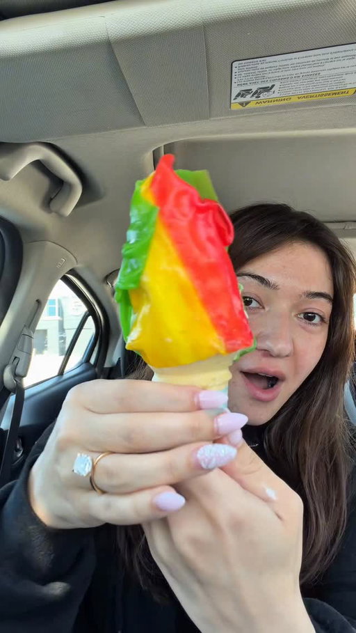 I fear I’ve found my new obsession 🍦🌈

@fruitrollups @mcdonaldscanada 

#fruitrollup #icecream #asmrfood #foodie #dessert