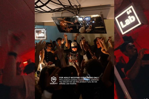 London, you guys showed up. Together with @velo.unitedkingdom we took over this underground art gallery and turned it into a full blown party 🖼️ 

Shoutout to @alanfitzpatrick , @joe_gordon1 , @mocksandmurph and @morierrrr for coming down and creating a night nobody could put a price on 💰 

18+. For adult nicotine consumers only. This product contains nicotine and is addictive. You should not use this product if you do not already use nicotine.