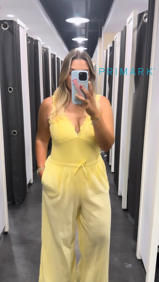 @primark new in store 🌞🫶🏼🩰

Absolutely love the lemon swimsuit set and brown dress 🤎 Let me know your faves!
#primark #primarkhaul #springfashion