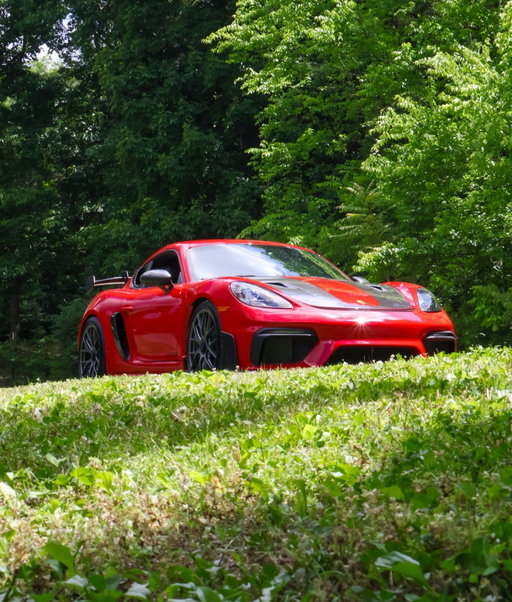 Heat waves. Back roads. Flat-six soundtrack. Sunny days look better in the GT4 RS.

📍 @porscheofnashville