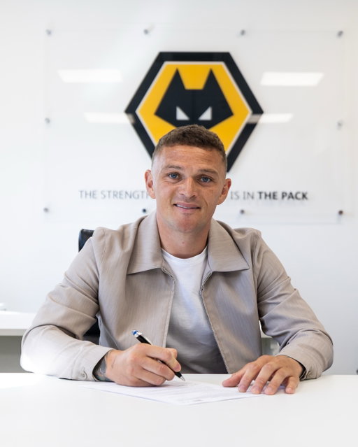 I am delighted to join @wolves, a new chapter and one I’m ready for. I’m looking forward to working with the team, and giving my all on the pitch. I can’t wait to meet the fans and play at Molineux 🧡🐺