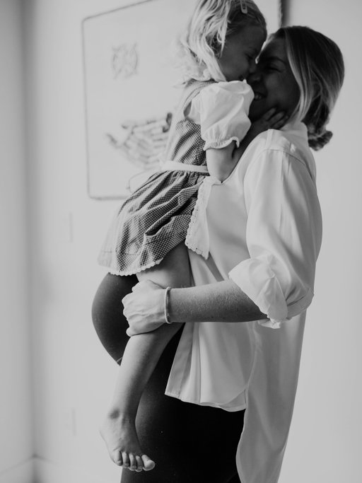 My baby is 3 🥹 Now the best big sis ❤️ Happy birthday Maya 🫶 📸: @jessghejuphoto