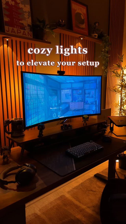 Just a quick look at the lights that keep this space feeling cozy every night ✨
They’ve been a staple in my setup for a while now.

Both are linked in my bio.

#desksetup #cozysetup #litbygovee #amazonfinds #primeday