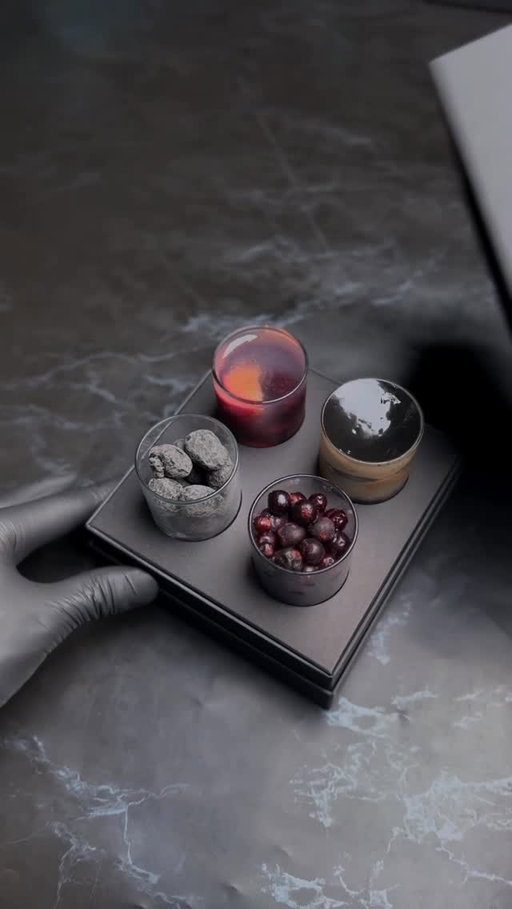 Blvck Patisseries. Made in Japan.