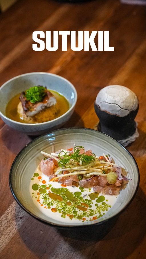 Seafood SuTuKil 🍚🐟🔥🍋

Got together with @jujumaoeats and @j.p.omega and the team from @abli.cebu for a little cooking jam inspired by SuTuKil.

We ended up making a chazuke with a rich eel and fish broth poured over sticky rice, topped with grilled eel humba. On the side was a parrot fish kinilaw cured in a citrus salt mix with kamias, finished with crispy shoestring gabi.

A little Filipino, a little Japanese, and a lot of good food (+ the best vibes!!!)

Thanks to @abli.cebu for sharing your kitchen with us 🫶