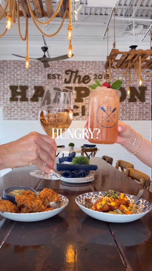 New menu just dropped. And so did your excuse to visit. 

Sea you there? ⛱

TheHamptonSocial.com.

#thehamptonsocial #summermenu #virginiabeachrestaurant