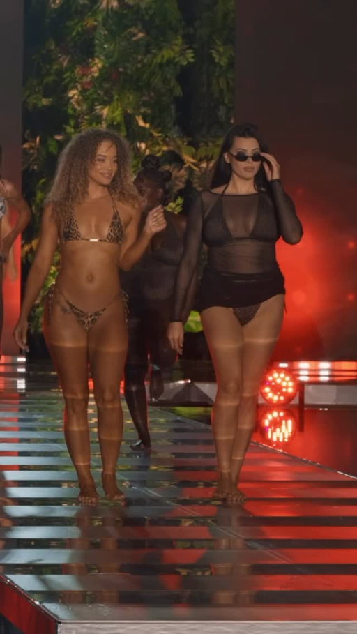 All eyes on @goldenbarbie—and the rest of the @si_swimsuit roster!!! Stream the Sports Illustrated Swimsuit Runway Show now on @hulu and Hulu on Disney+. #SiSwim26 #SISwimRunway26 #HuluGetsReal