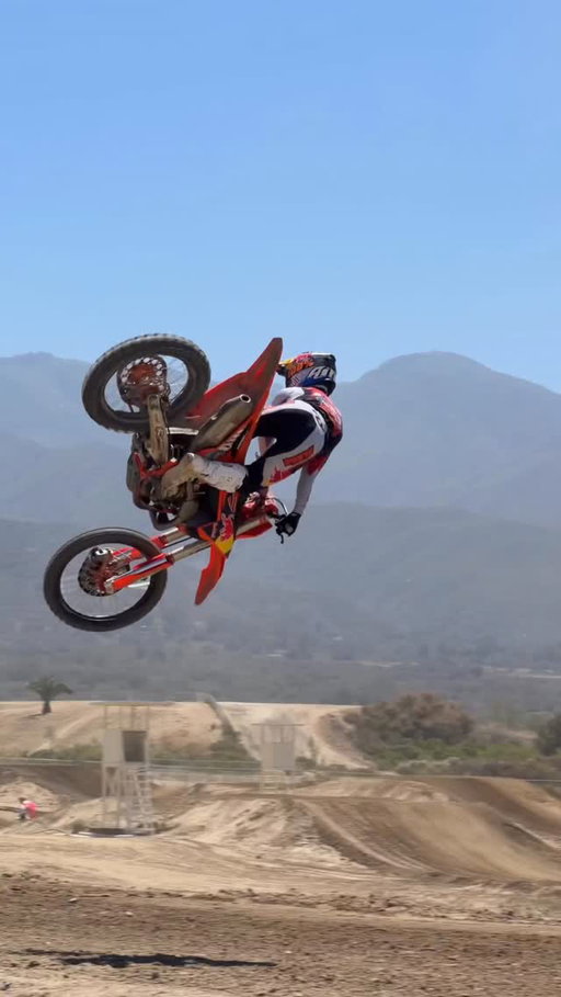 109

#promotocross #mxgp #ktm