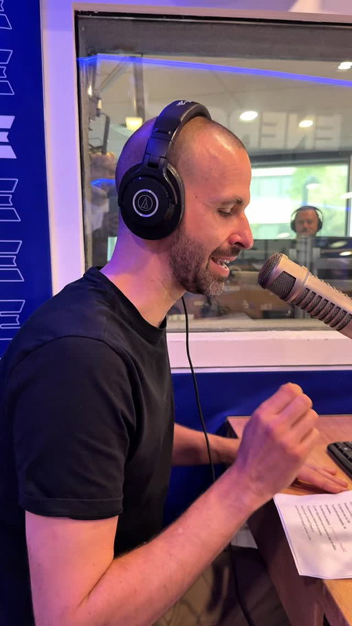 🦬 Olivier Martineau croit avoir trouvé LE TRUC pour trouver un employé au Canadian Tire ! 😂 #LÉDITODEMARTINEAU

Le segment complet ➡️ Le balado Ça Rentre Au Poste 🎧 (lien dans la bio)

@martineau.olivier 
@genevievehd 
@sebtrudelradio 

📸 @anthomaher

#radio #montreal #drole #humour