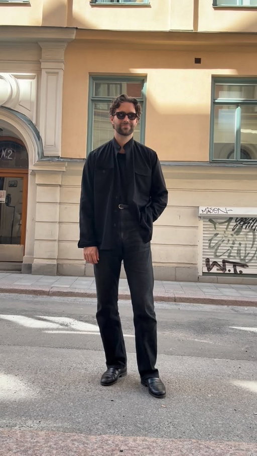 A relaxed Wednesday uniform