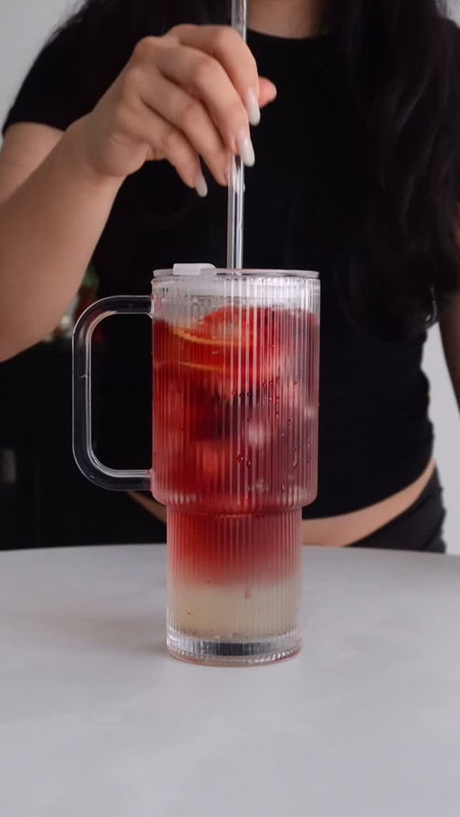 Hibiscus 🌺 and lemonade summer drink 🥤

Will I make it again? Yes! Cause is refreshing!
I added a little chia seeds to make it look aesthetic

Look at the colour! So pretty 🤩