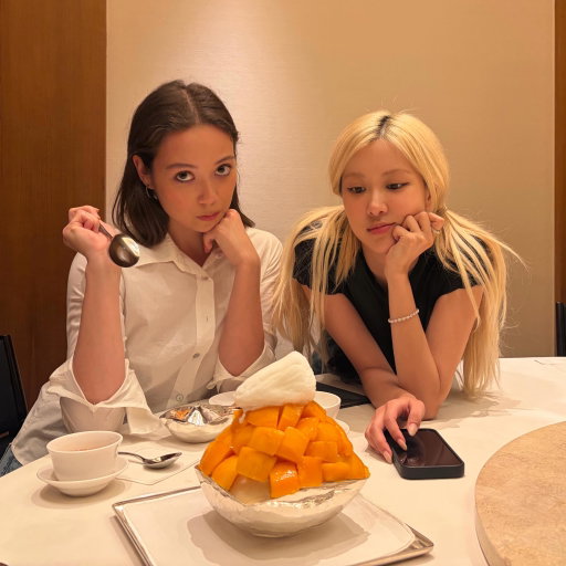 seoul searching 🧡