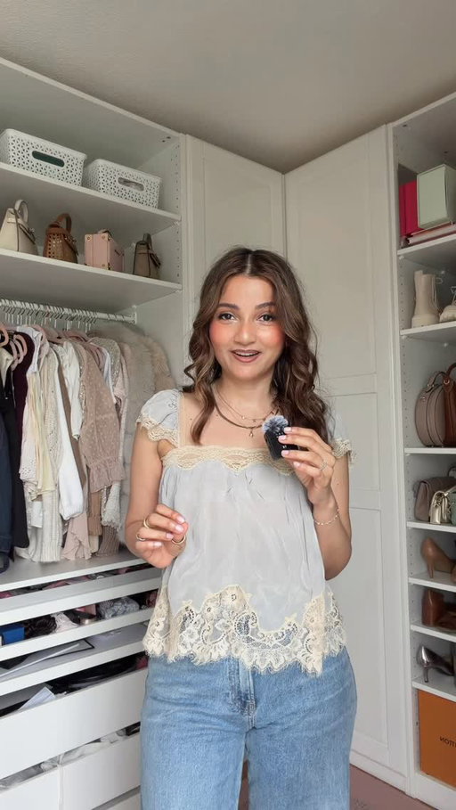 Sharing my latest mall finds that made the cut - picks that are cute, stylish and will be worn on repeat!

Shop my finds here: https://shopmy.us/collections/5733973

#aritzia #aritziastyle #hm #hmxme #oldnavystyle