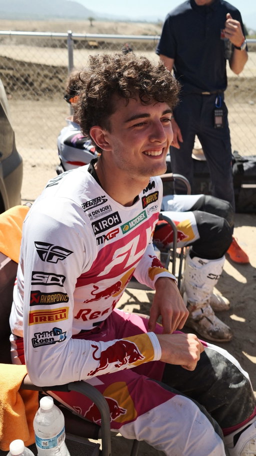 Welcome to @lakeelsinoremx 

@lucascoenen96 

#promotocross #ktm #coenenbrothers