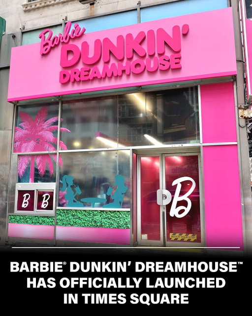 COME ON BARBIE, LET’S GET COFFEE!

Visit the Barbie Dunkin’ DreamHouse™ at 265 West 37th Street in NYC all month long and try our new Barbie Pink Strawberry Cold Foam! 🩷