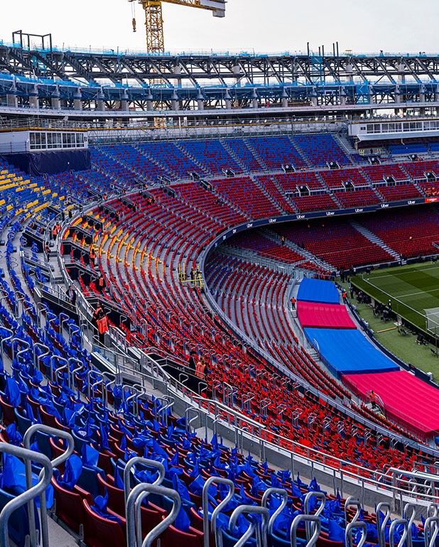 FC Barcelona has formally submitted to UEFA the bid and complete dossier to apply for hosting the 2029 UEFA Champions League Final.

Presentada formalment davant la UEFA la candidatura i el dossier complet per optar a l’organització de la Final de la UEFA Champions League 2029. 

Presentada formalmente ante la UEFA la candidatura y el dossier completo para optar a la organización de la Final de la UEFA Champions League 2029.
