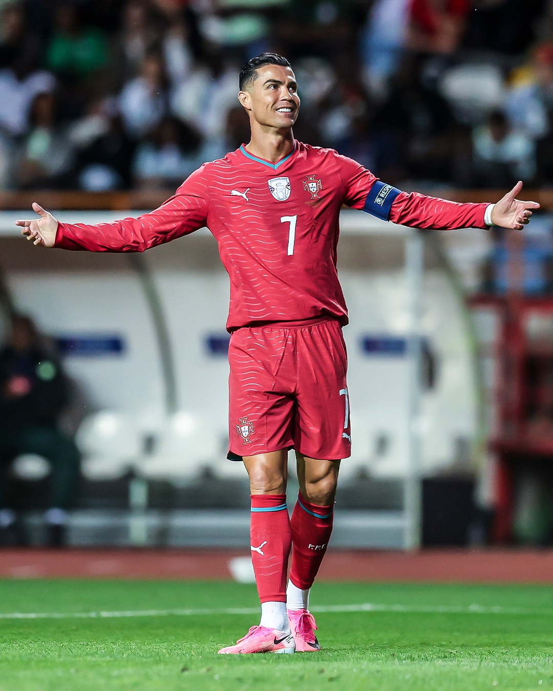 Cristiano Ronaldo MAY have just played his last ever game on Portuguese soil 🥹🇵🇹