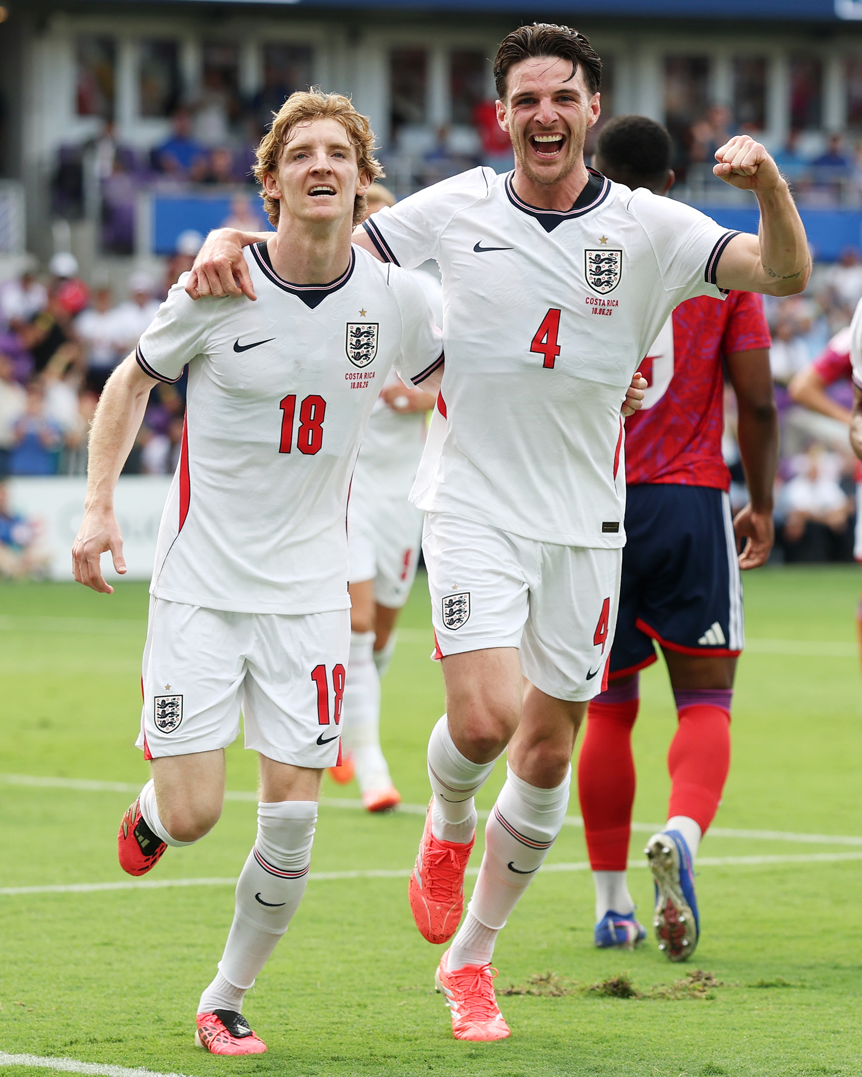 Goals from Declan Rice, Anthony Gordon and Ollie Watkins secure a 3-0 win for @england over Costa Rica in their final warm-up match 💪

Next up, the World Cup 🔜