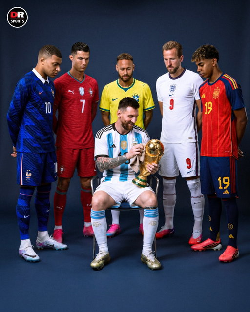 🚨 𝐎𝐅𝐅𝐈𝐂𝐈𝐀𝐋: The wait is over... the 2026 World Cup starts today! 🔥🌍️

After Lionel Messi led Argentina to glory in 2022, who will be lifting the biggest prize in football this summer? 👀🏆️

#2026WorldCup