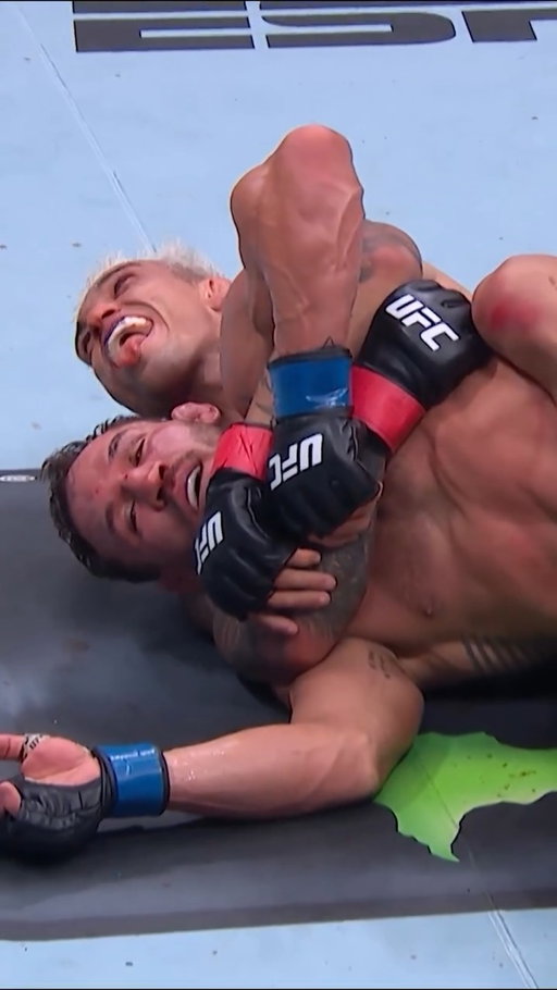 Michael Chandler is a wild man! 😅

#UFCWhiteHouse #UFC #MMA | Sunday | Stream TNT Sports on HBO Max
