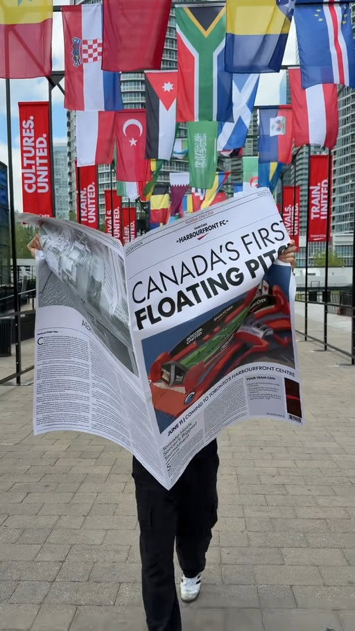 This just in: Canada’s first-ever floating futsal pitch is here. 🗞️⚽

Located at Toronto’s Harbourfront Centre from June 11 -July 19, with more pop-up experiences happening around it. 

Get hyped, get laced, and get soccer united!