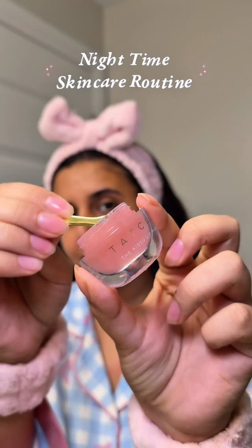 Night Time Skincare Routine 🧴🌸

@peaceoutskincare acne cleanser 
@eqqualberry_global toner
@anua_global azeliac acid 
@skin1004official centella ampoule 
@vivierskin kine c serum 
@paulaschoice cellular youth longevity serum
@paulaschoice pro collagen peptide eye serum
@skinfix water cream moisturizer 
@tatcha the kissu hydrating lip mask

.
.

Evening routine 
Night Skincare Routine
Cozy Aesthetic 
Korean Skincare
#nightskincareroutine #eveningroutine #cozyvíbes #selfcare
