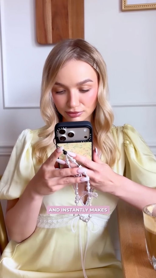 Everyone keeps asking me where I got this phone case ✨🤍

I finally found one that’s both cute and protective, and I’m obsessed with it for summer. @casetify 

 #CASETiFY #GlazeCase #summerholidays #ad