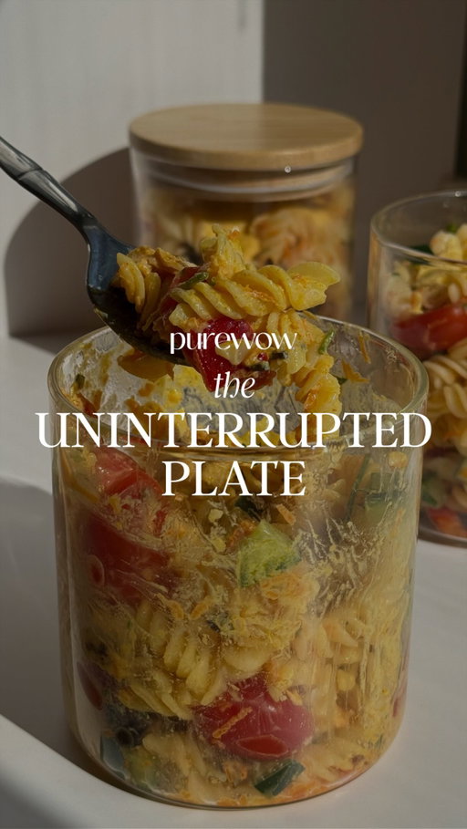 BBQ season is here, and this gut-friendly Mini Mason Jar Pasta Salad is the perfect side dish. Easy to prep ahead and packed with flavor. ☀️🥗 Recipe details below ⬇️

Ingredients:

Pasta Salad
-Pinch kosher salt
-4 ounces gluten-free pasta (about 2 cups cooked)
-3/4 cup halved cherry tomatoes
-1 cup diced cucumber
-1/2 cup diced red bell pepper
-1/2 cup shredded carrots
-1/4 cup sliced, pitted black olives
-2 tablespoons chopped fresh parsley
-1/2 cup chopped grilled chicken

Dressing:
-3 tablespoons lactose-free yogurt
-2 tablespoons extra-virgin olive oil
-1 tablespoon freshly squeezed lemon juice
-1 teaspoon Dijon mustard
-1/2 teaspoon turmeric
-1/4 teaspoon smoked paprika
-1/2 teaspoon maple syrup
-Kosher salt and freshly ground black pepper, to taste

Directions:
1. Make the pasta salad: Bring water to a boil in a large pot and add the salt. Once boiling, add the pasta. Cook until al dente, 6 to 8 minutes. Strain the pasta and set it aside.
2. Add the pasta, tomatoes, cucumber, bell pepper, carrots, olives, parsley and chicken to a large bowl. Toss or gently stir to combine.
3. Make the dressing: Combine the yogurt, olive oil, lemon juice, mustard, turmeric, paprika, maple syrup, salt and pepper in a separate bowl. Mix well until combined.
4. Fill the mason jars, layering the pasta salad and the dressing. Seal and store the jars in the fridge. Shake to combine before serving.