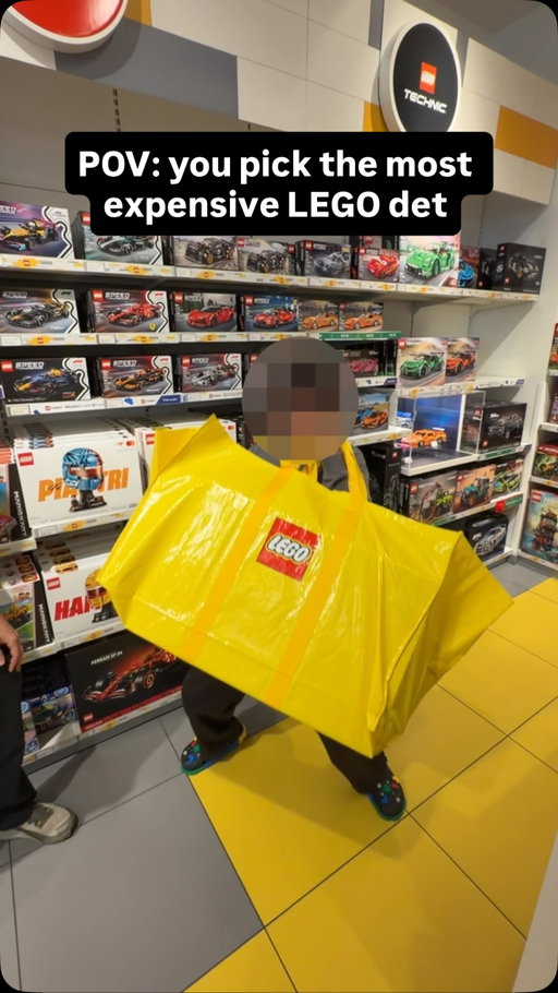 LEGO GIVEAWAY WINNERS🧱🔥

I sent y’all on a crazy virtual scavenger hunt and you guys SHOWED UP! But there is only one to rule them all 😏 Congrats to the winners and stay tuned cause we are doing another giveaway when we reach 100k followers! 

#lego #legoroom #natenorell #giveaway #scavengerhunt
