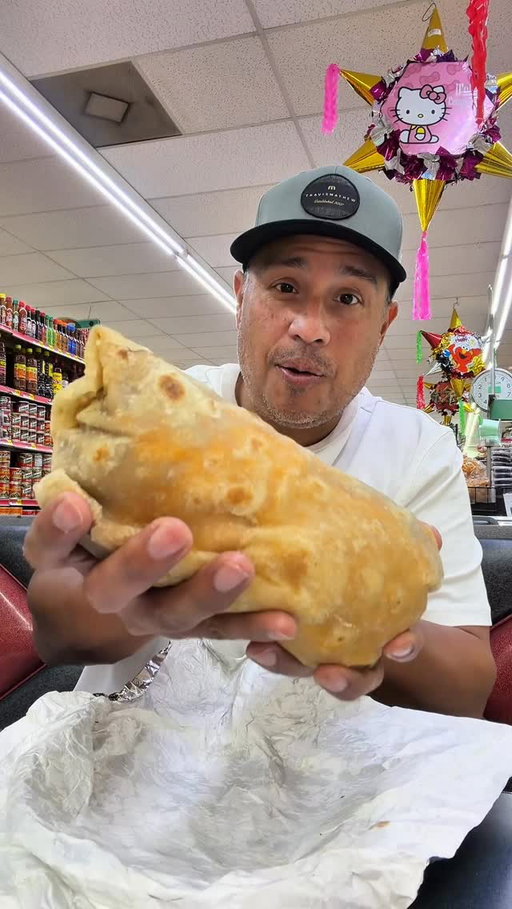@perezmarket_est1994 been in Riverside for over 30years! They’ve got a full on maket, panaderia, carniceria, but I came for some of their made to order foods! Found out you could even have a michelada with your menudo in the store! 

Have you guys been? Time to go check it out . 

@perezmarket_est1994 
📍9790 Jurupa Rd, Riverside, CA 92509