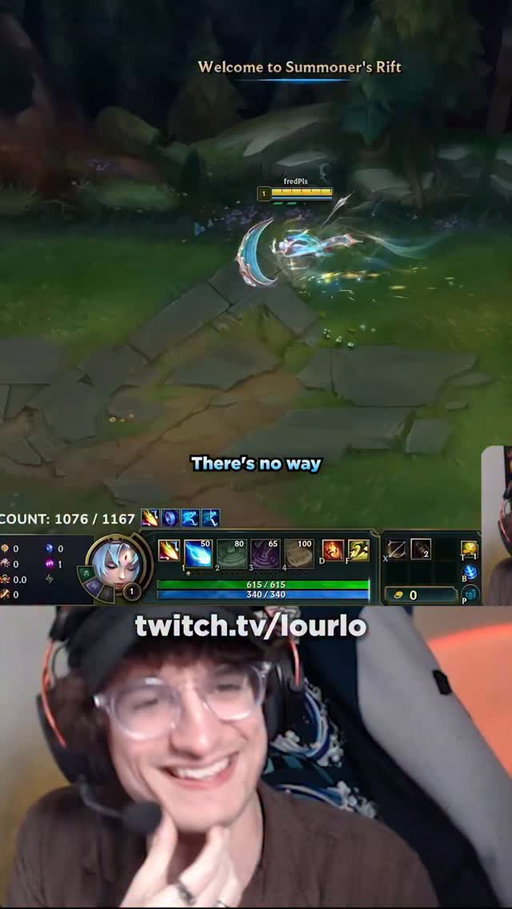 DYRUS MEETS MY SONA TOP 🤓 

#lourlo #lolesports #leagueoflegends   #leagueoflegendsmemes #twitchpartner