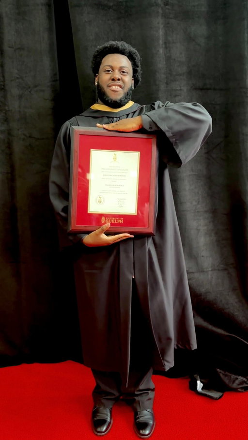 No cap, we’re gowned up. 😎

#UofG #UofGuelph #GuelpGrad