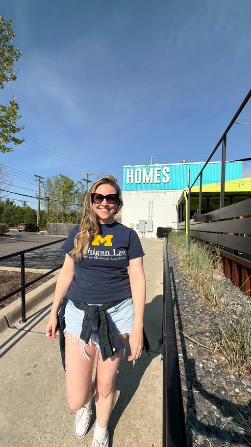 #ad We love new Michiganders which is why we welcome them with an Amer’s sandwich, the history of the Toledo War, sunshine if you move in the summer, and trying a Michigan credit union to dive in head first to your community. You can check out the link in my bio to learn more. #puremichigan #moving #creditunion #TryaCU @tryacreditunion