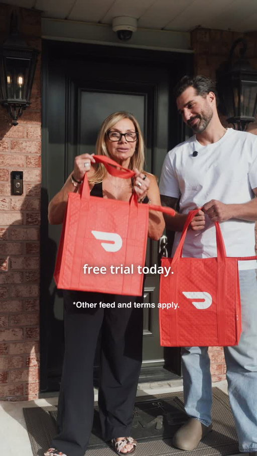 Is your mom like mine and call you for literally everything? Add your mom to your @doordash_ca DashPass family plan and save them the call. Start your 30-day DashPass free trial today. #DoorDashPartner