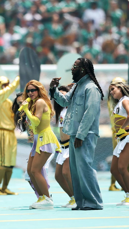 @shakira and @burnaboygram perform Dai Dai at the opening match of FIFA World Cup 2026!

#FIFAWorldCup
