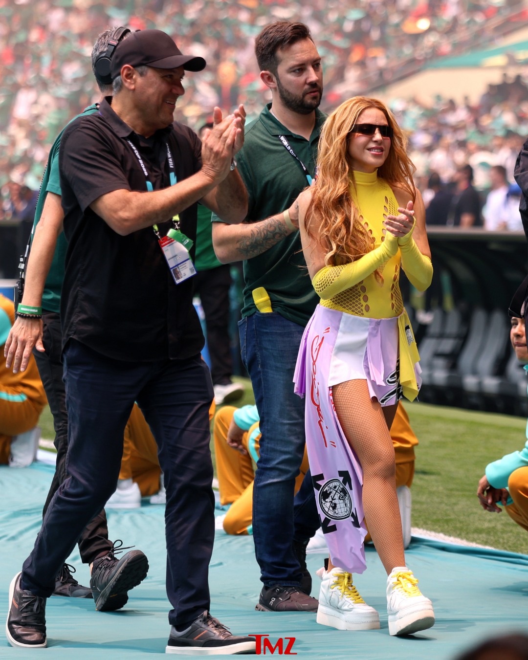 🦵⚽ Shakira and Tyla kick off the festivities for the 2026 World Cup in Mexico City.

📸: Getty