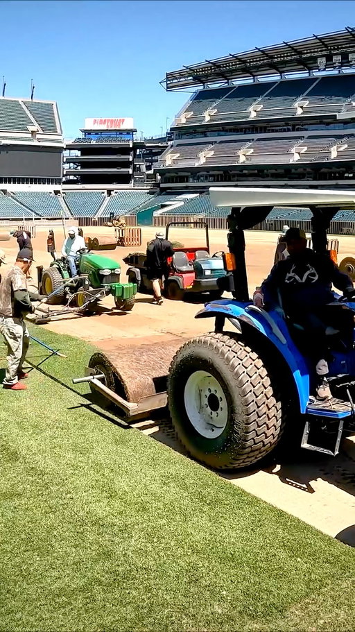 The grass at @fifaworldcup 2026™ is backed by Rutgers University's world-renowned Center for Turfgrass Science, which has developed elite grass cultivars for decades. Ten of the tournament's 16 official pitches will feature natural turfgrasses bred by university experts.

Watch the video and read the full story at the link in R bio. #RutgersPride #FIFAWorldCup #WeAre26