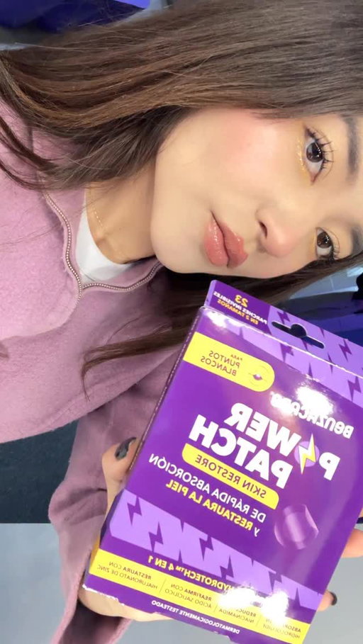 Un día muy lindo con @benzacaremx 🫧

Estos parchesitos han sido mi salvación para cuando tengo un evento importante ó voy a salir, ya que reduce, calma y previene el acné.

Muchas gracias por la invitación! 💜