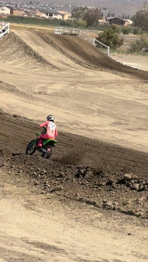 Cant wait to see this youngster @enzotemmerman21 this weekend with the @pcraceteam @yannigkervella_mxecoaching @mxecoaching_lucaskervella @ride100percent @asterisk_usa @rynopower @jonprimo @rxrprotect @primoracingconcept @flvisual @rxrprotect

#mxcoaching #mxtraining #sxtraining #whip #triumph