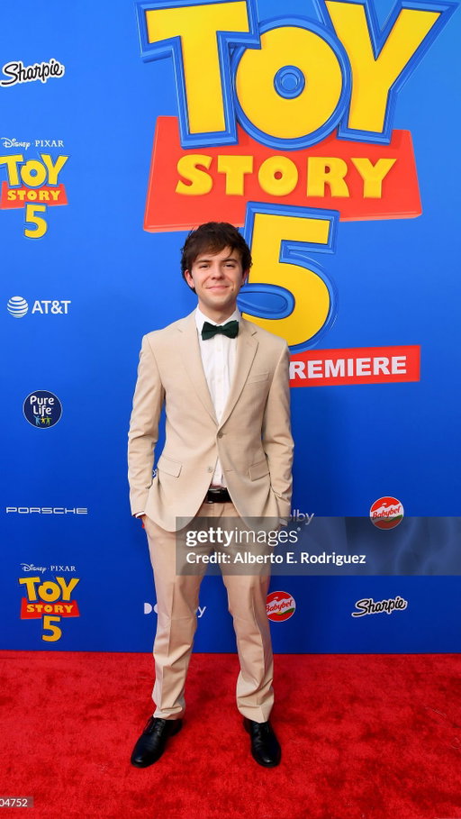 The new Toy Story Porsche’s at the world premiere of #toystory5 🥹✨ @pixar (Only in theaters June 19th)