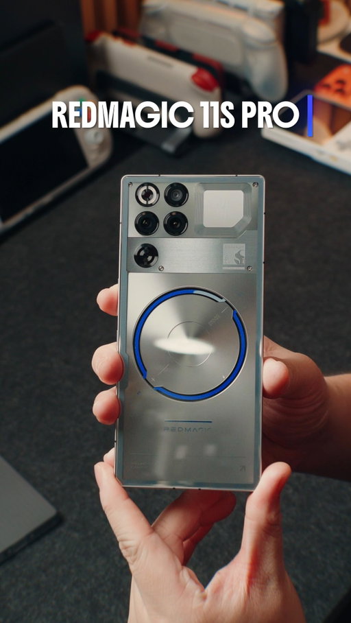 You want the fastest smartphone in 2026? This is it! The @redmagicgaming 11S Pro powered by @snapdragonofficial 8 Elite Gen 5! Overclocked to the max! Features a liquid cooling tech and internal fan to keep the phone nice and cool when gaming. Full video on this soon 🎮🤓 #tech #gaming #unboxing #reels #pcmasterace