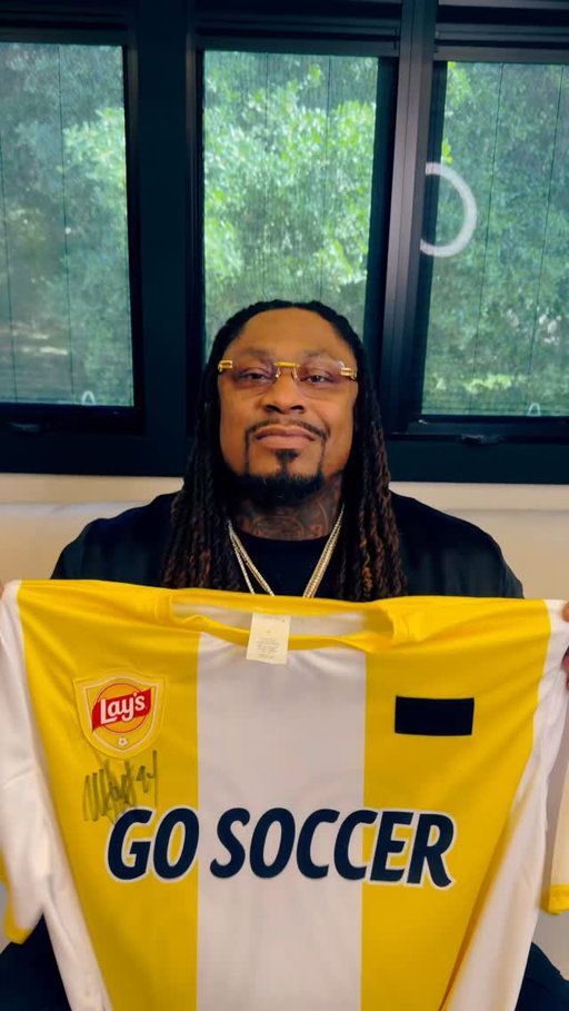Y’all already KNOW 🦅🇺🇸
 
For a chance to win this Lay’s Go Soccer jersey signed by @beastmode, comment which country you’re rooting for with #LaysFWC26👇