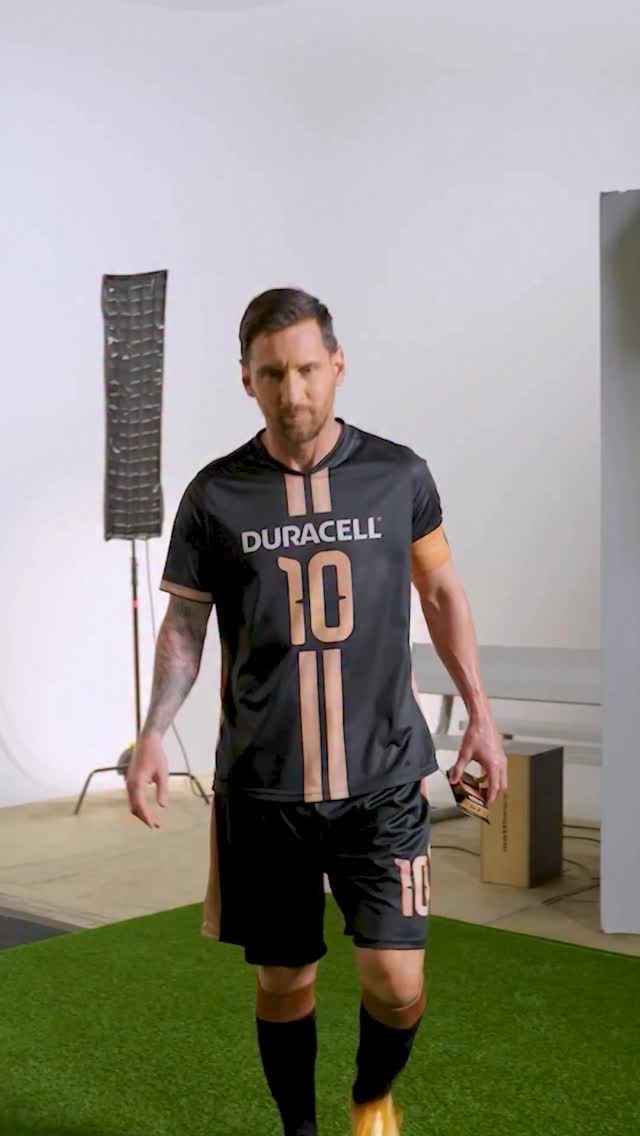 Lo que a mí me da energía, ahora también puede dártela a vos.
Mis pilas Duracell de edición limitada ya están acá. Conseguí las tuyas hoy.
 What powers me, can now power you. My @duracell limited edition batteries are here. Get yours today. 